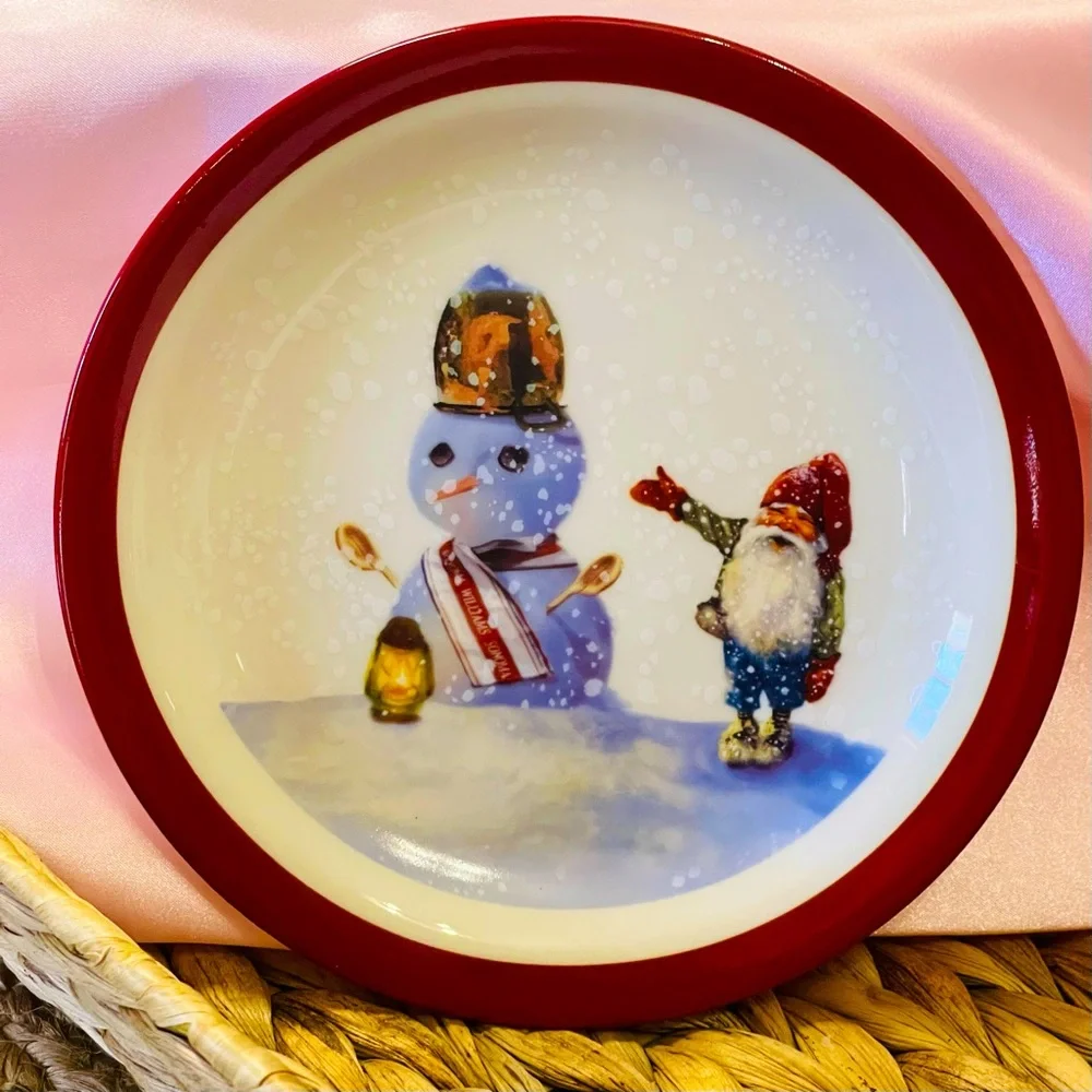 Williams Sonoma Nordic Elf Dessert Plate